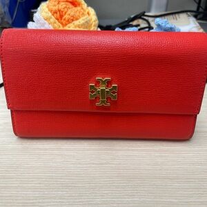Tory Burch Orange/Red Leather Kira Envelope Continental Wallet W/ Gold Logo